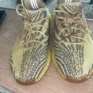 Yeezy Boost 350